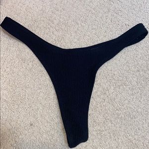 Thong black bikini bottoms